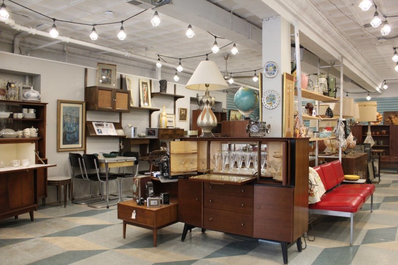 Dig This SeeInside Specialty Furniture Store, Collingswood, NJ