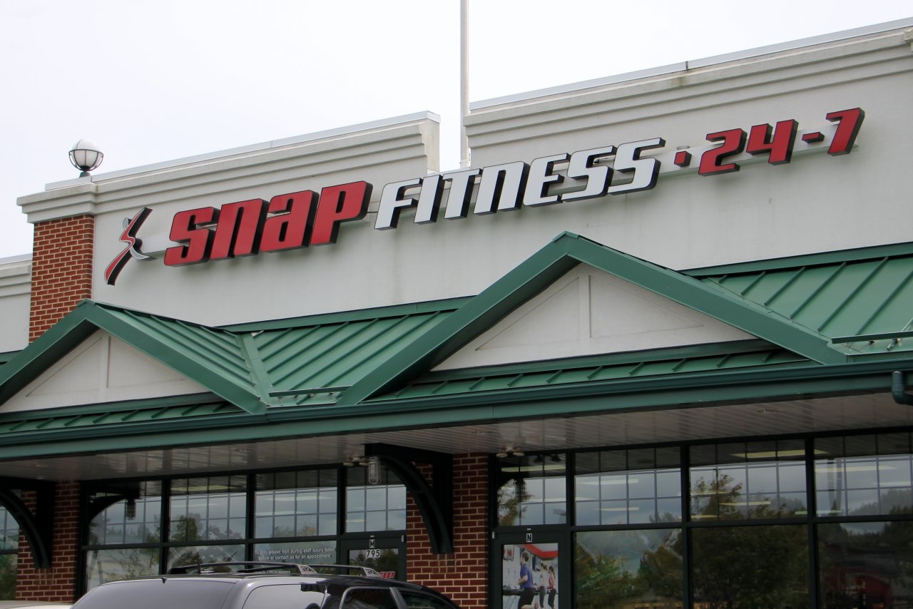 Snap Fitness – See-Inside Gym, Marlton, NJ