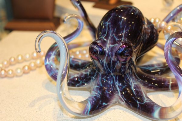 Fire & Ice Philadelphia Airport Terminal F Jewelry Store octopus