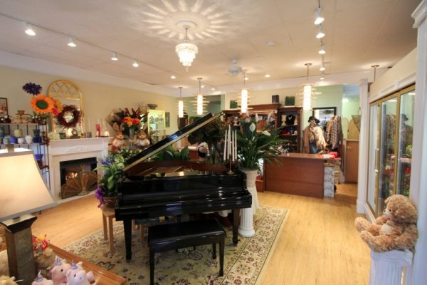 Aster's Floral Shop Westmont NJ baby grand piano