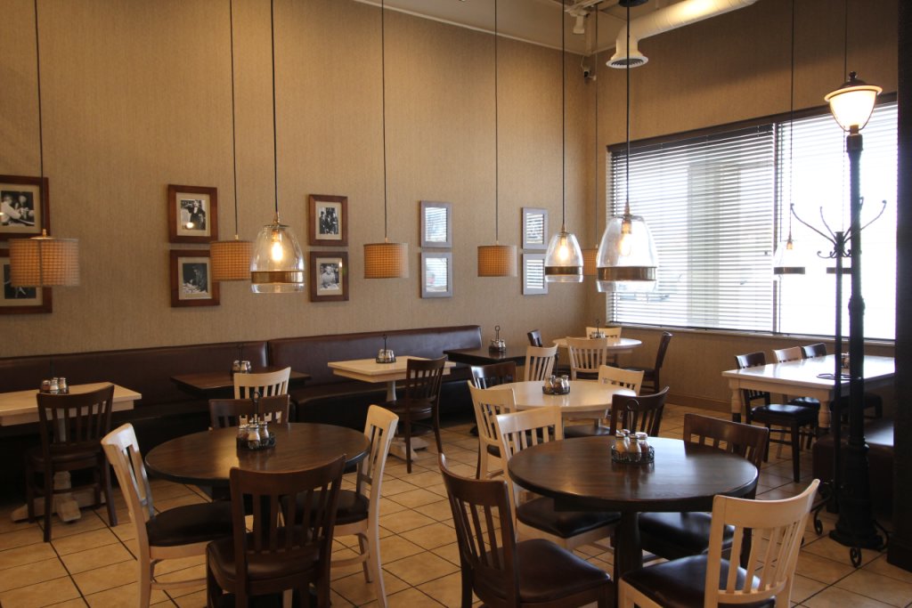 Pats Select, Oxford PA – See-Inside Pizzeria & Grill