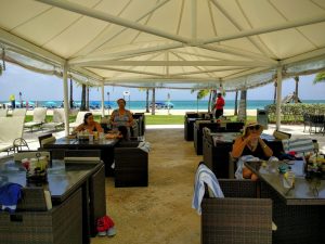 Pool Bar Courtyard Marriott Carolina, Puerto Rico tent