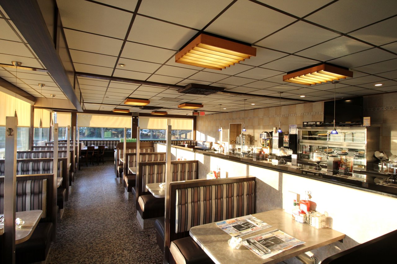 Medport Diner & Restaurant – Medford, NJ – See-Inside Diner