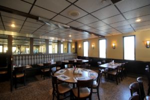 Medport Diner & Restaurant Medford, NJ dining area