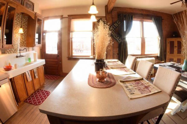 The Mercantile Loft Laramie, WY Bed & Breakfast kitchen table