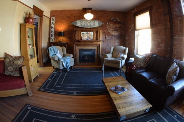 The Mercantile Loft Laramie, WY Bed & Breakfast living room
