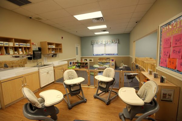 Lightbridge Academy Daycare in Woodbridge, NJ infant room for babies
