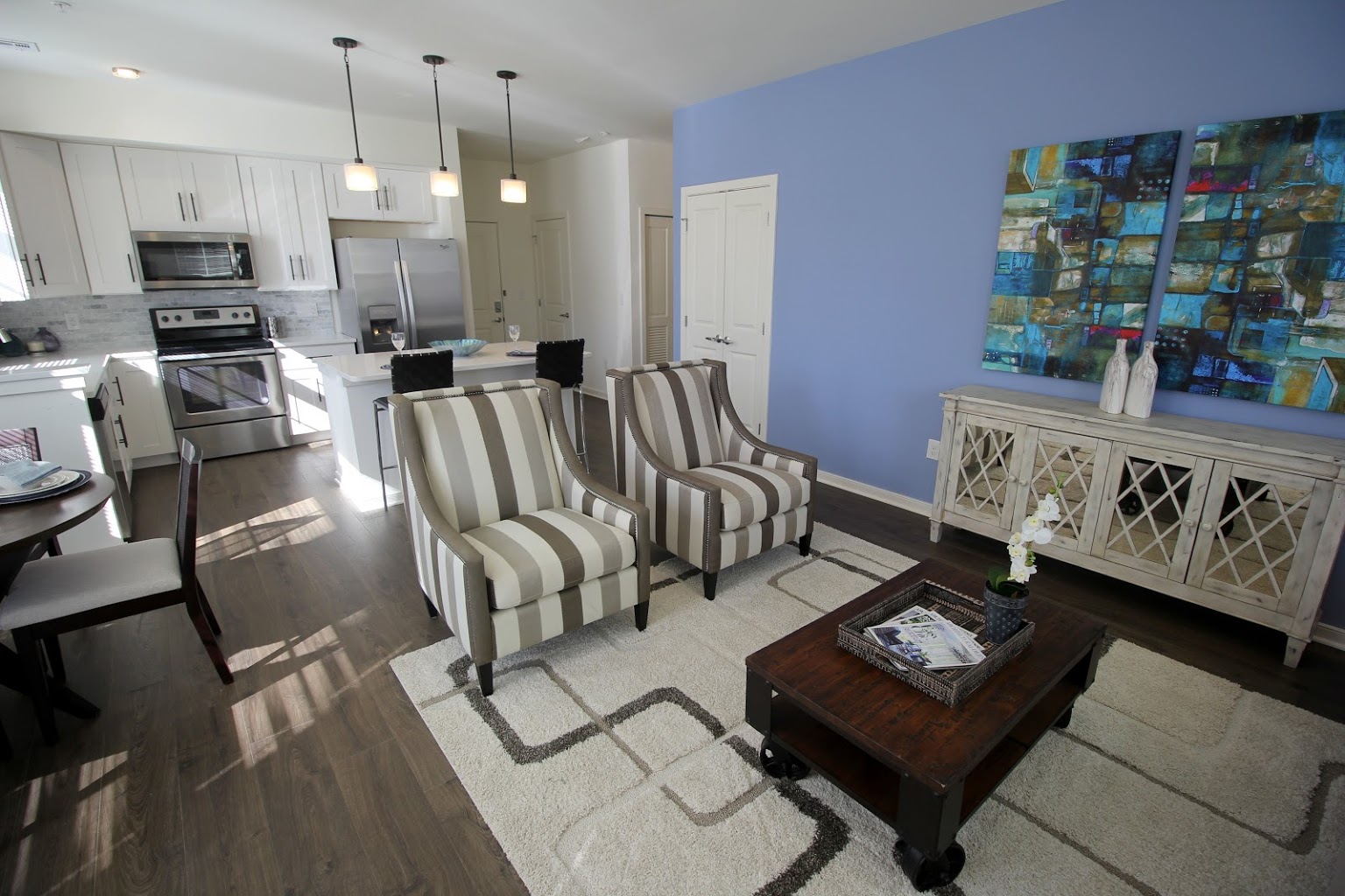 apartment living room and kitchen at The Forge at Glassworks Apartment Complex in Cliffwood, NJ