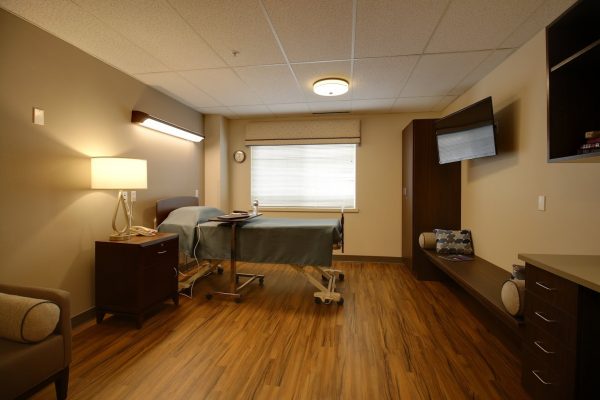 Mission Healthcare at Bellevue, WA rehabilitation center bedroom