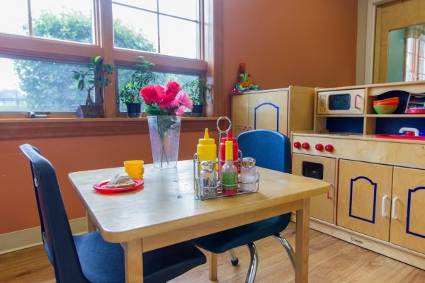dining set at Lightbridge Academy pre-school and daycare in Manasquan, NJ