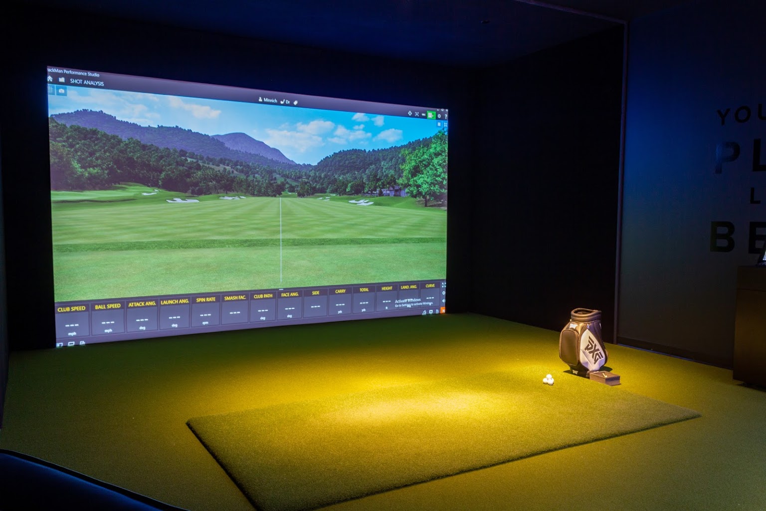 driving range simulator at Parsons Xtreme Golf store PXG in Minneapolis, MN