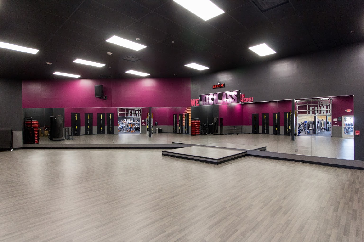 multi-purpose room at Crunch Fitness gym at Canton Crossing in Baltimore, MD