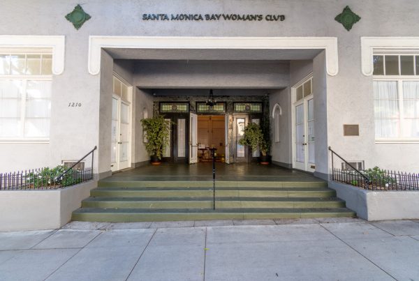 front entrance of Santa Monica Bay Woman's Club historic social venue