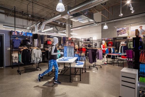 apparel at Road Runner Sports, Sunnyvale, CA 360 Virtual Tour for Running Shoe Stores