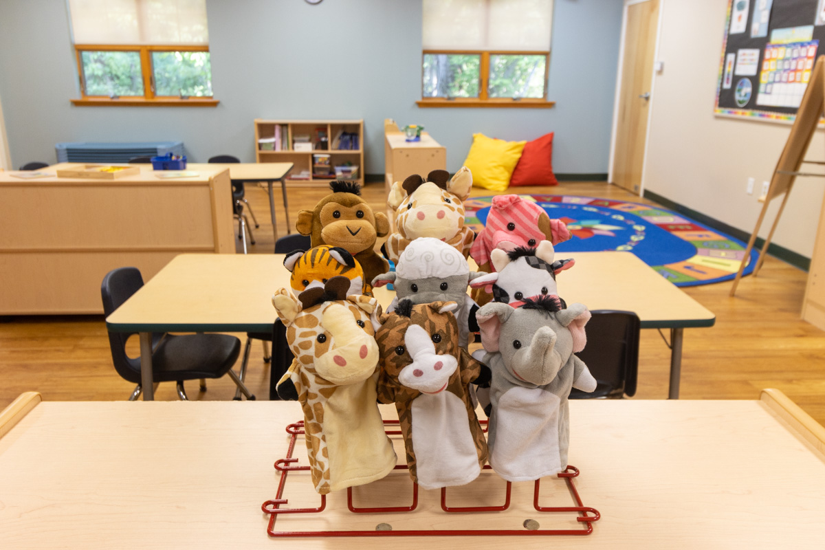 animal sock puppets at Lightbridge Academy, Flemington, NJ Pre-school Day Care Center