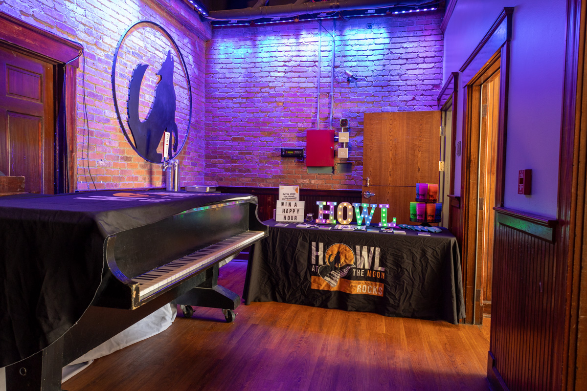 entrance of Howl at the Moon Indianapolis, IN Night Club Bar and Live Music Venueentrance of Howl at the Moon Indianapolis, IN Night Club Bar and Live Music Venue