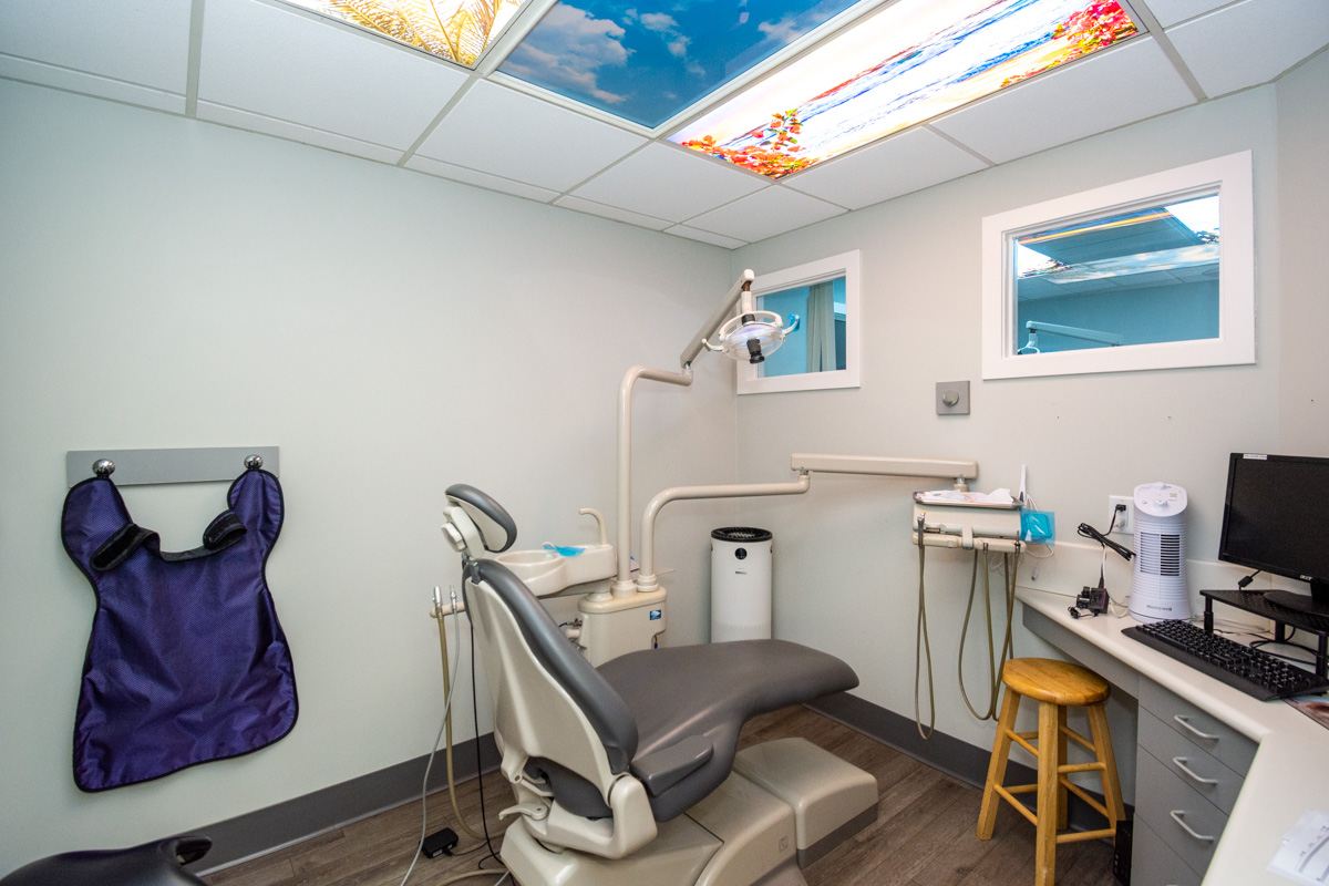 exam room at Avon Dental Group, Avon, CT DentistAvon Dental Group, Avon, CT Dentist