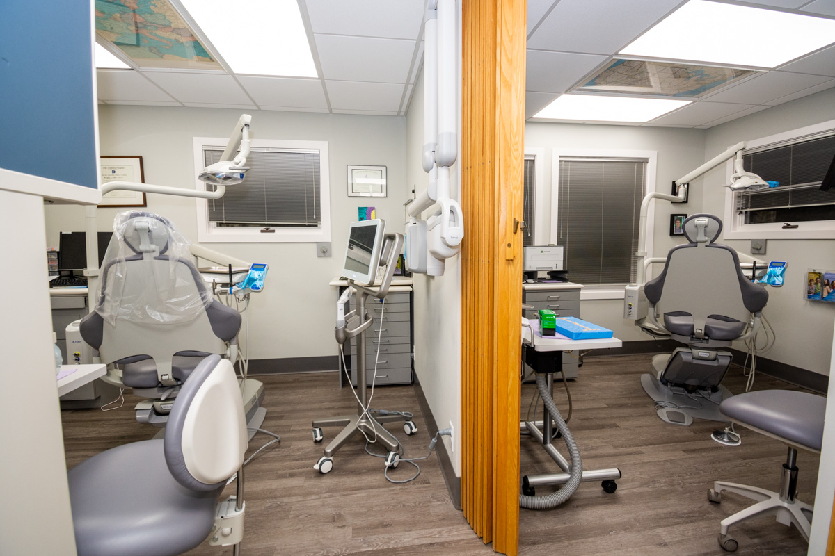 exam rooms at Avon Dental Group, Avon, CT Dentist