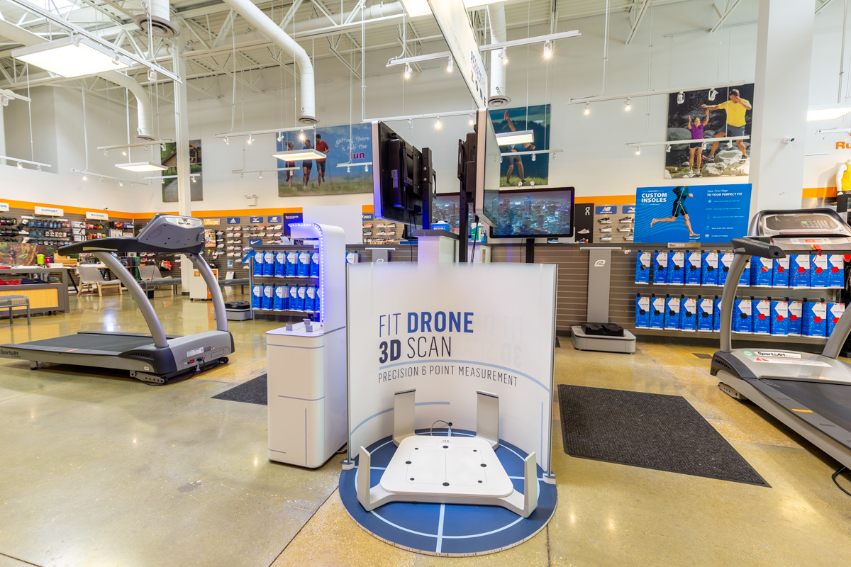 3d scan fitting Road Runner Sports, Chicago, IL Running Shoe Store