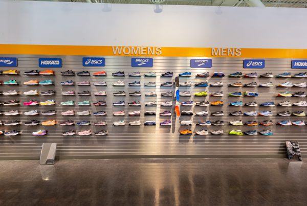 Road Runner Sports, Wilmette, IL | 360 Virtual Tour for Running Shoe Store
