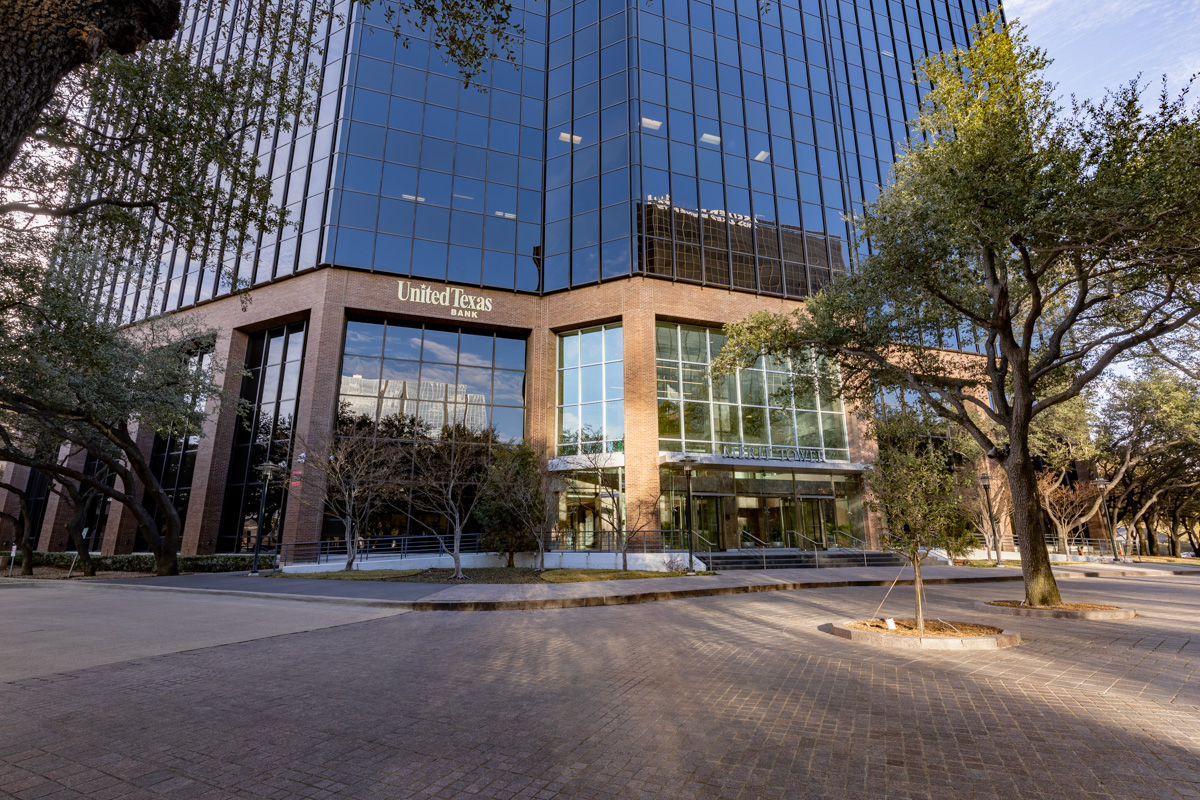 building exterior of Wolf Law, PLLC, Dallas, TX 360 Virtual Tour for Personal Injury Attorney