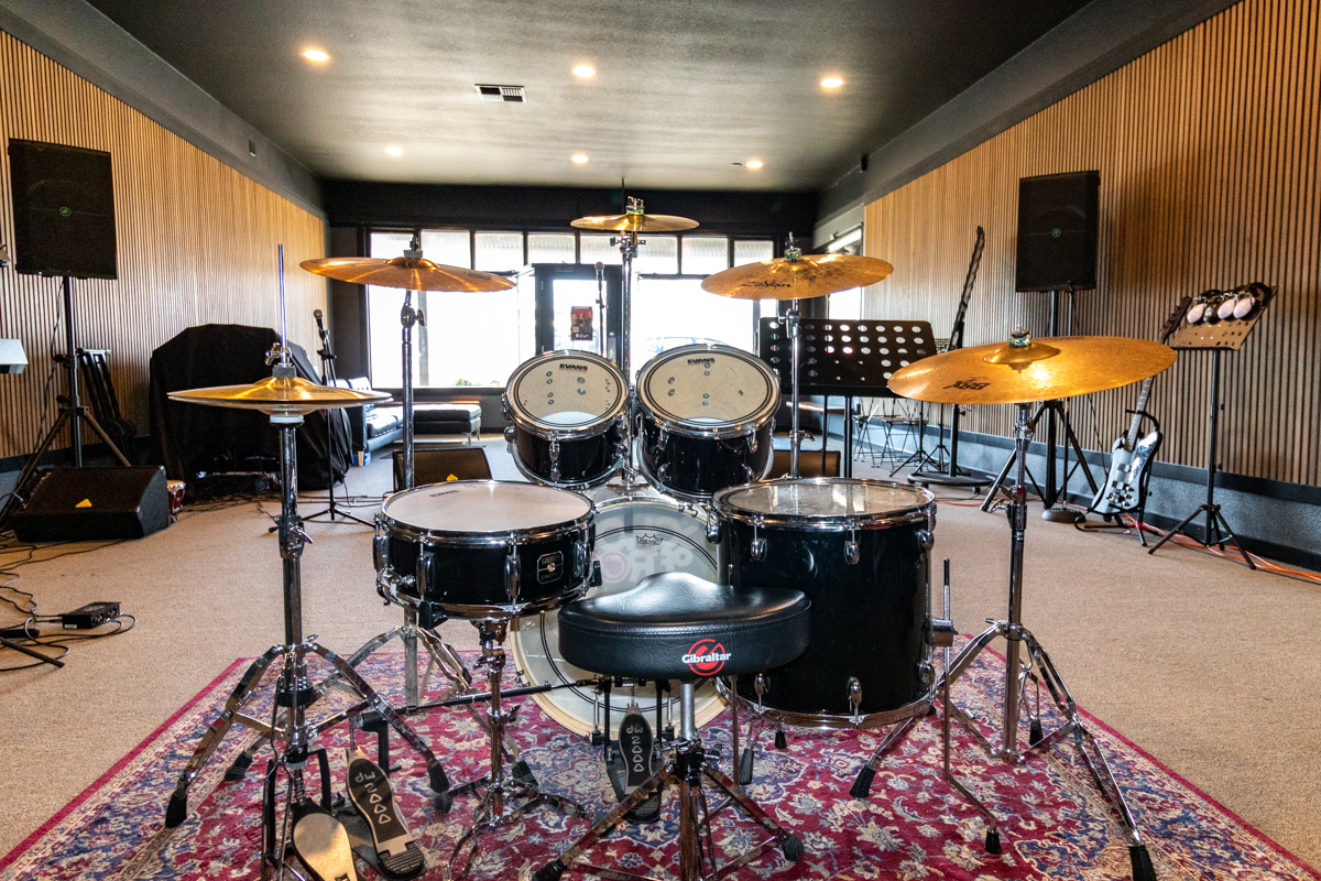 drum kit drummer perspective at School of Rock, Carmichael, CA 360 Virtual Tour for Music School