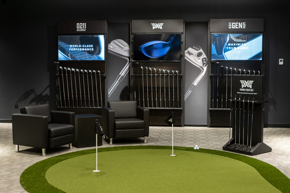 putting green at PXG Westchester in New Rochelle, NY 360 Virtual Tour for Golf Gear and Apparel