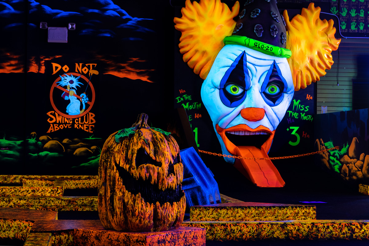 evil clown pumpkin at Monster Mini Golf, Eatontown, NJ 360 Virtual Tour for Arcade and Miniature Golf Course