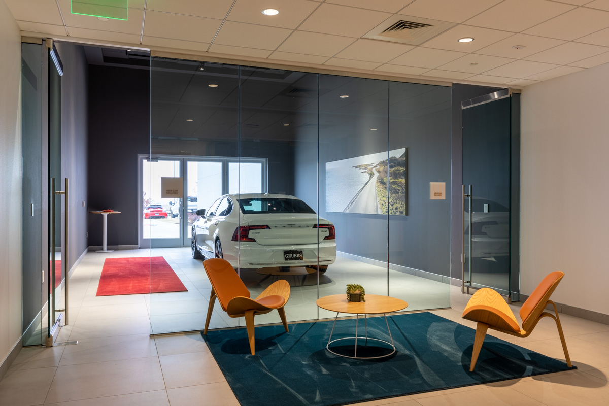 showroom car Grubbs Volvo Cars Grapevine, TX 360 Virtual Tour for Car Dealership