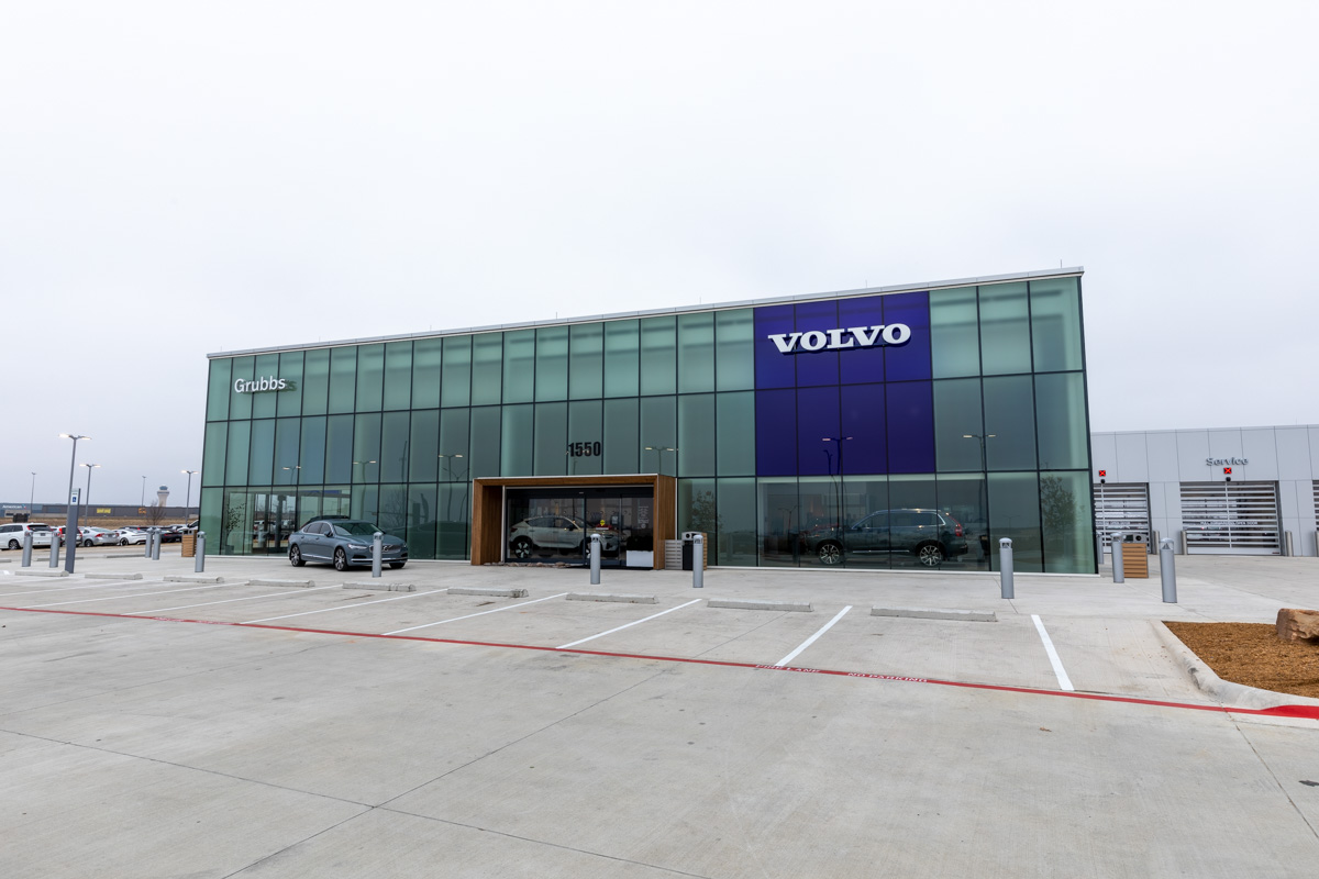 store front of Grubbs Volvo Cars Grapevine, TX 360 Virtual Tour for Car Dealership