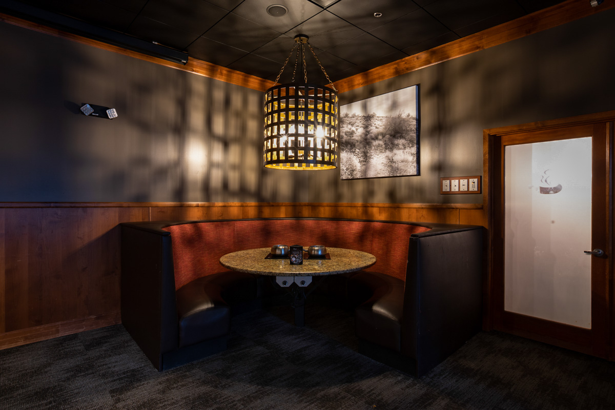 round table dining at The Melting Pot, Glendale, AZ 360 Virtual Tour for Fondue restaurant