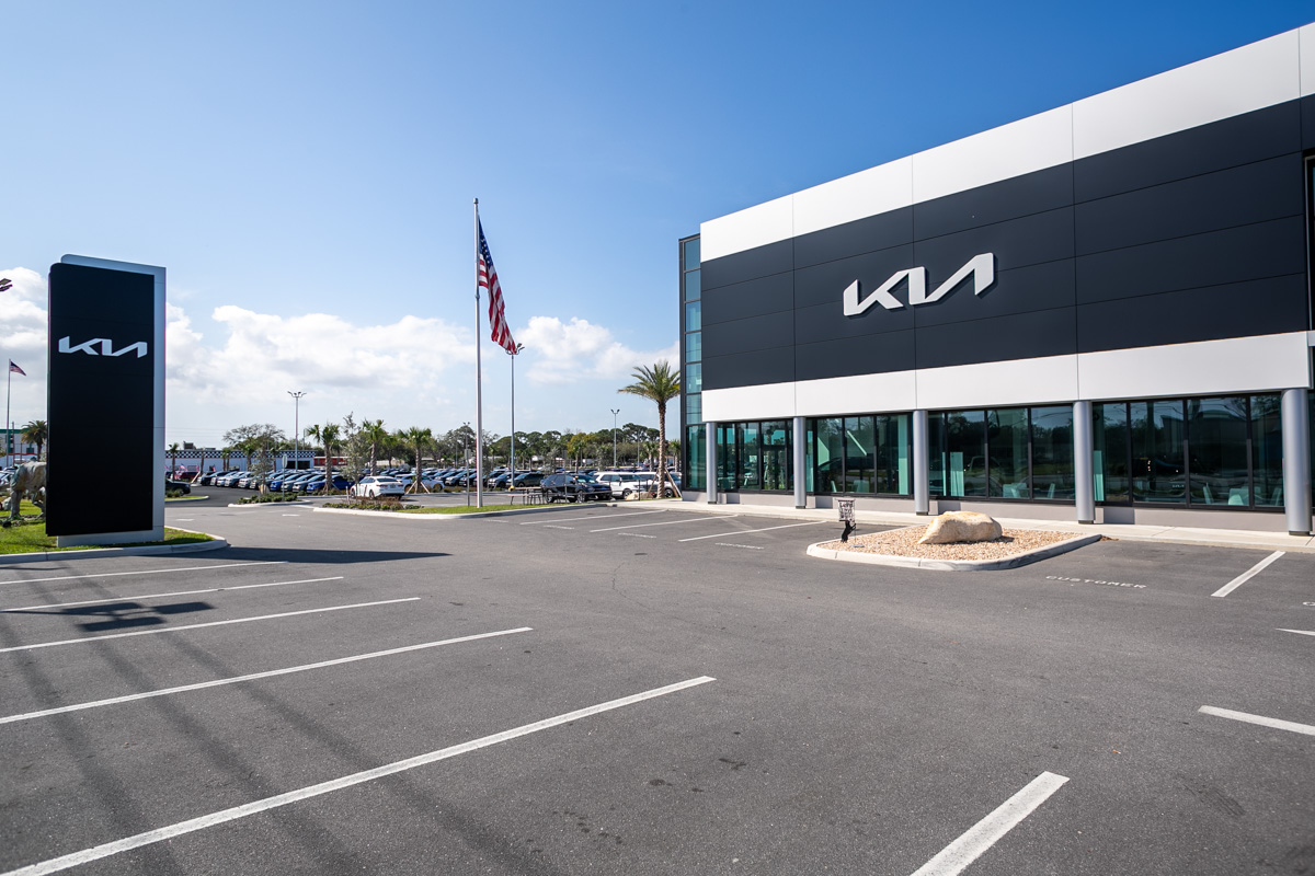 storefront of Friendly Kia, New Port Richey, FL 360 Virtual Tour for Car Dealership