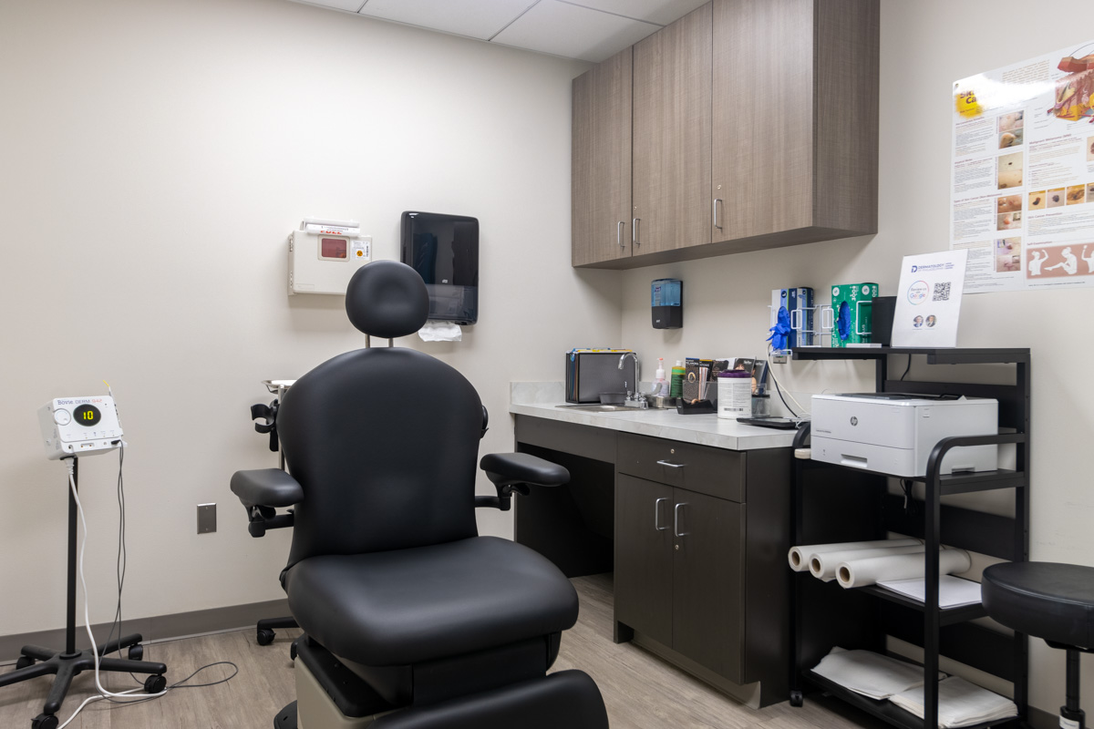 out-patient surgical room at Dermatology of Philadelphia Mohs Surgery Center, LLC Marlton, NJ 360 Virtual Tour for Dermatologist