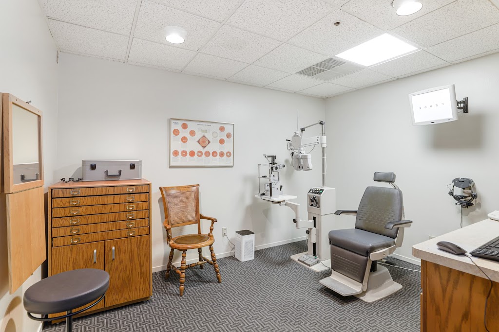 eye exam room at Modesto Optometric Vision Center, Modesto, CA 360 Virtual Tour for Optometrist