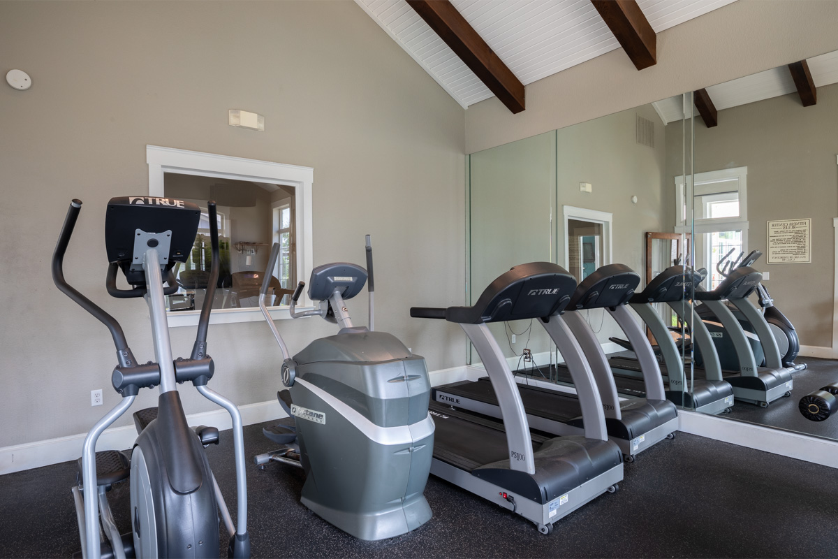 gym at Village Green of Bear Creek in Euless, TX 360 Virtual Tour for Apartment complex