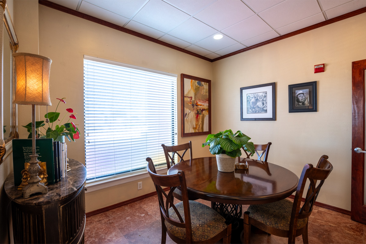 common room at Wolf Law PLLC, Grand Prairie, TX 360 Virtual Tour for Personal Injury Attorney