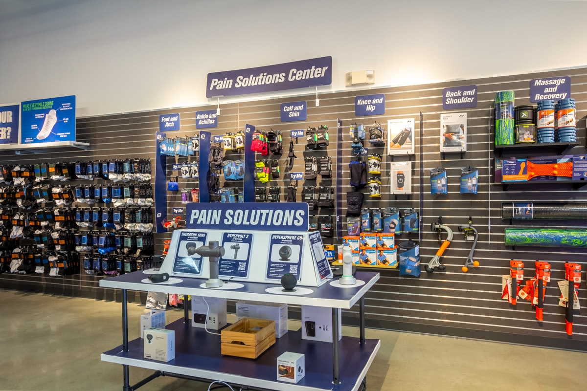 running accessories at Road Runner Sports Columbia, Elkridge, MD 360 Virtual Tour for Running Shoe Store