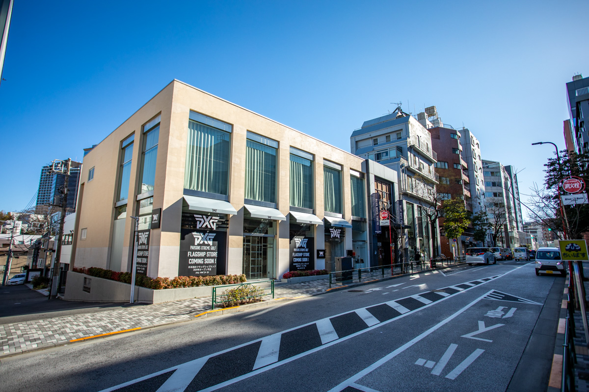 building exterior of PXG Aoyama, Tokyo, Japan 360 Virtual Tour for Golf Gear and Apparel