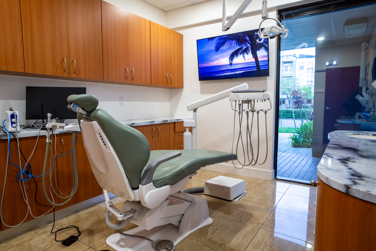 dental chair at The Smile Co., San Mateo, CA 360 Virtual Tour for Dentist