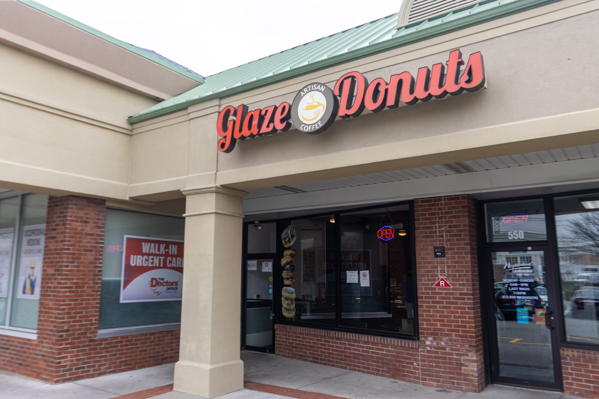 front exterior of Glaze Donuts West Caldwell, NJ 360 Virtual Tour for Donut shop