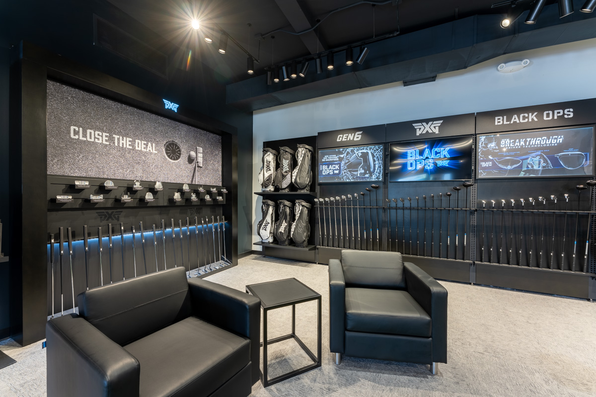 lounge at PXG San Diego, CA 360 Virtual Tour for Golf Gear and Apparel