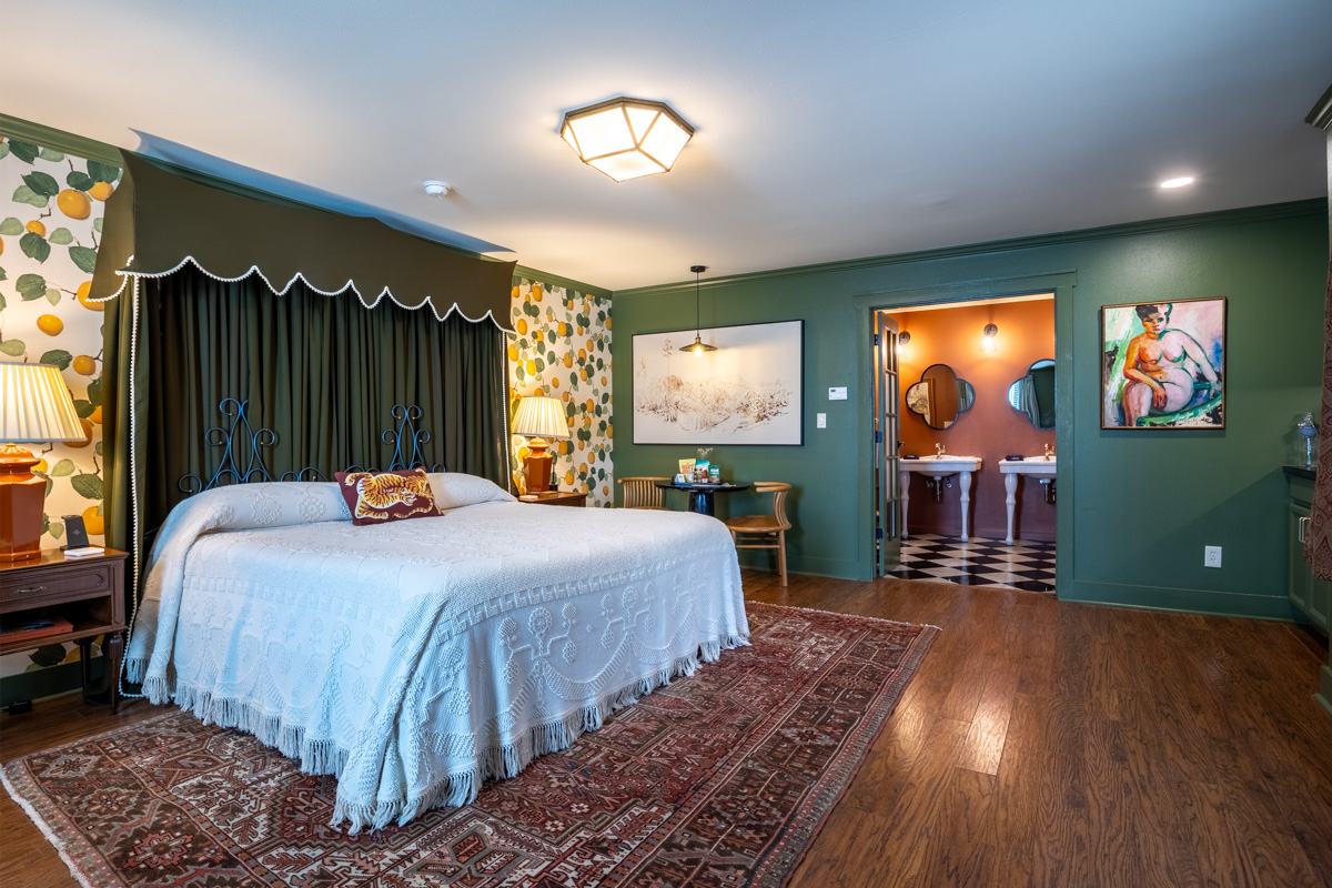 Esperanza bedroom at The Menagerie, Fredericksburg, TX 360 Virtual Tour for Bed & Breakfast