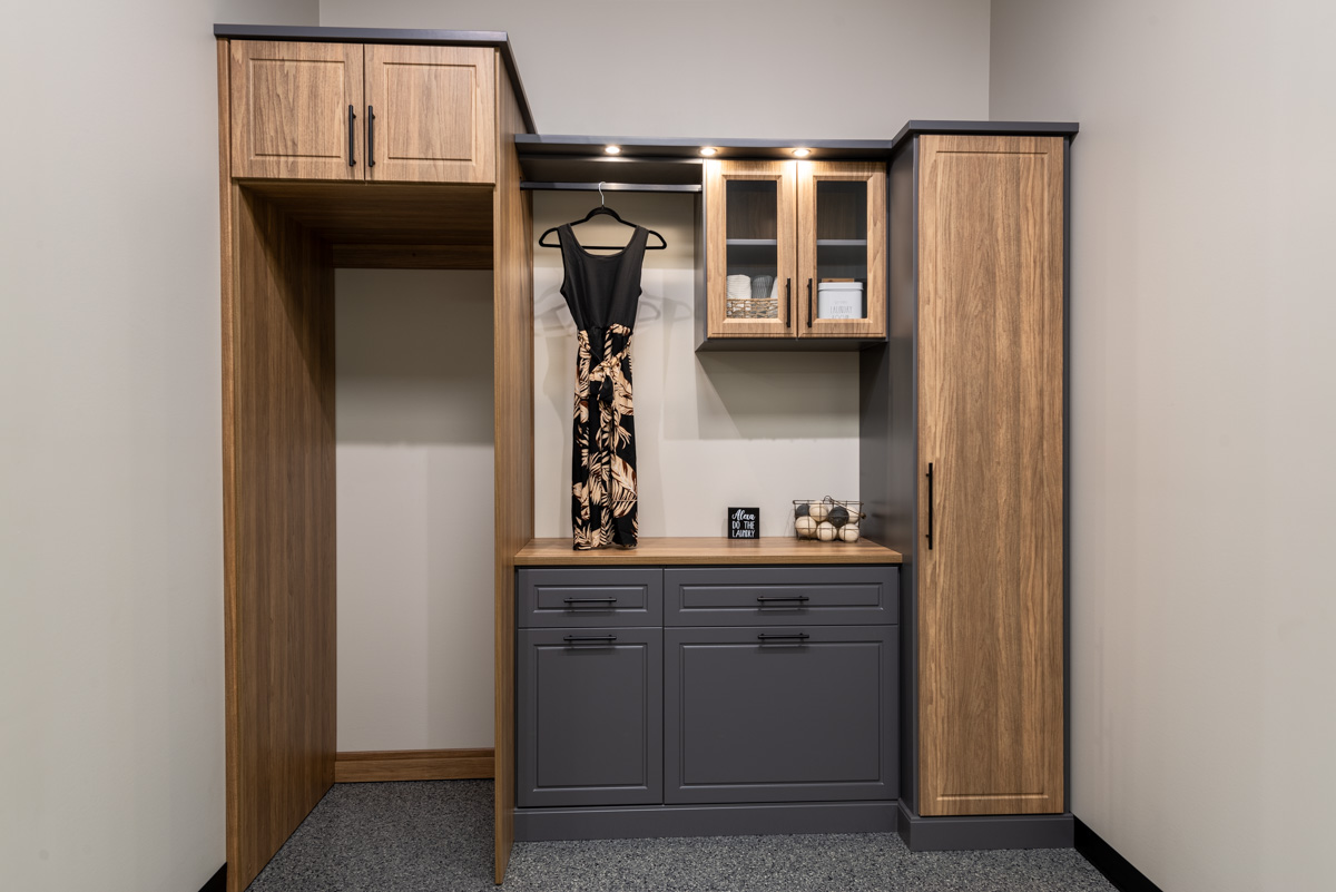 closet storage at Innovative Spaces, Granger, IN 360 Virtual Tour for Cabinet Store