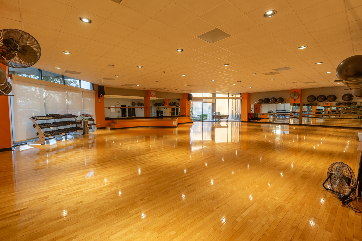 dance floor and yoga studio room at Gottlieb Center for Fitness, Melrose Park, IL | 360 Virtual Tour for Gym