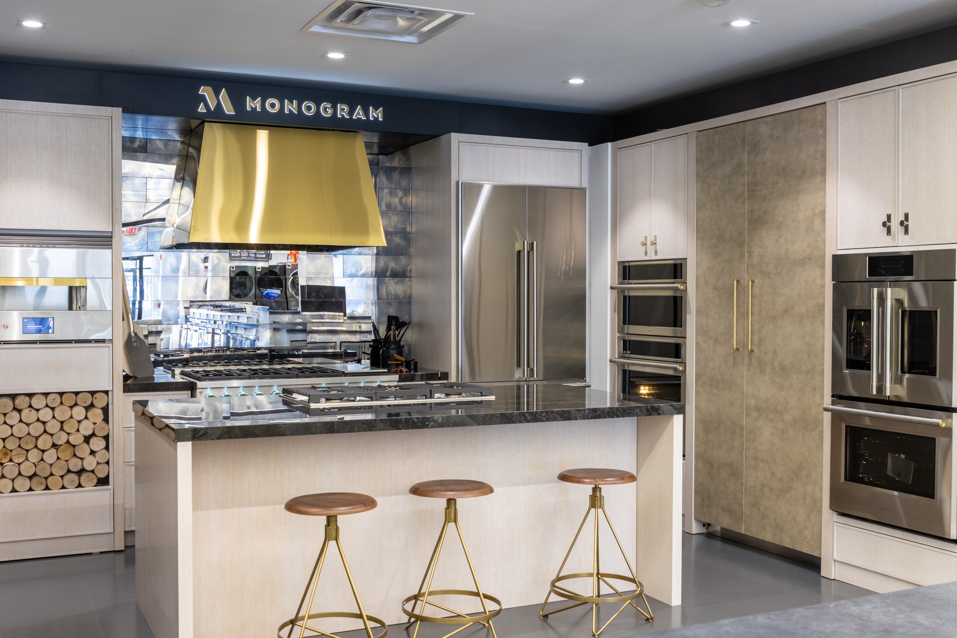 Monogram kitchen appliance display at Appliance Palace, Scotch Plains, NJ 360 Virtual Tour for Appliance store