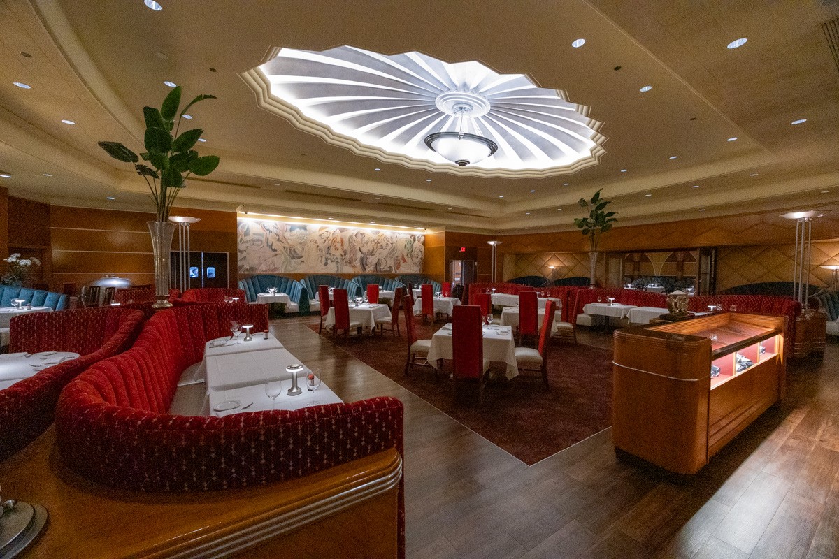 main dining hall of Lawry's The Prime Rib, Las Vegas, NV 360 Virtual Tour for Steak House Restaurant