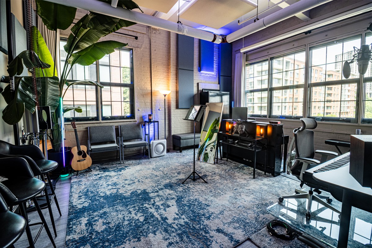 Pearson Studios, Inc., Hoboken, NJ 360 Virtual Tour for Music Instructor & Recording Studio
