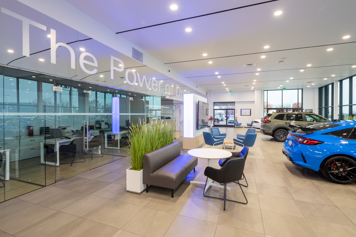 car display floor at Tracy Honda, Tracy, CA 360 Virtual Tour for Car Dealership