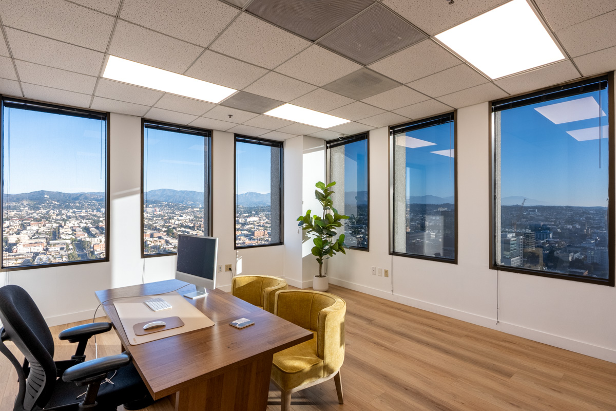 corner office of Moaddel Law Firm, Los Angeles, CA 360 Virtual Tour for Personal injury attorney