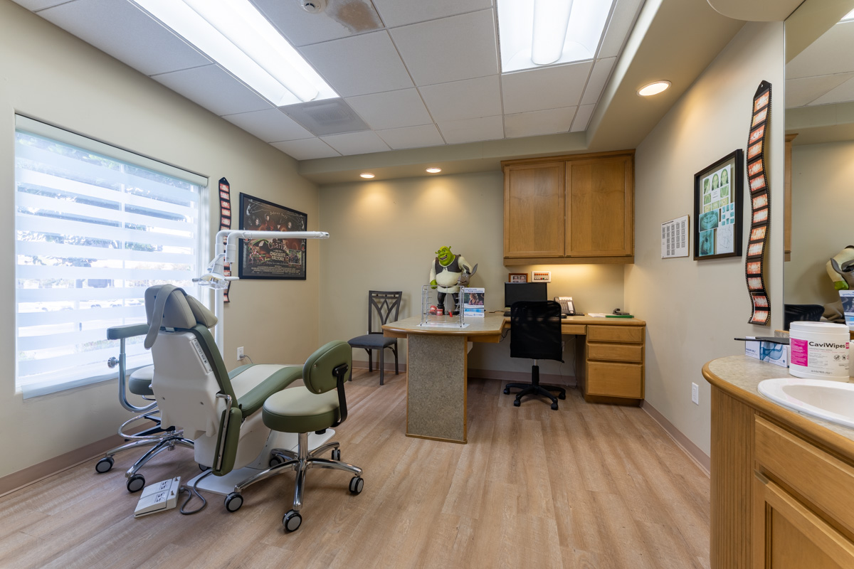 operatory room in Children's Primary Dental & Orthodontics, Poway, CA 360 Virtual Tour for Pediatric dentist